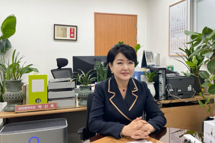 [서울일보] 인터뷰 - 늦깍이 대학원 신입생 “박신옥 한전산업개발 대외협력처장”